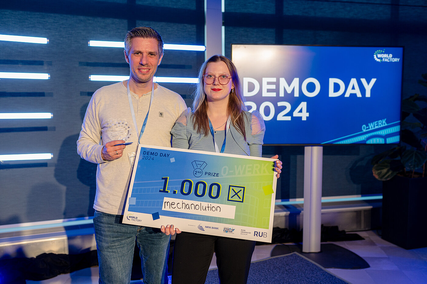 Start-up Demo Day Desi Dobreva und Sebastian Grothaus, die Gründer*innen von Mechanolution.