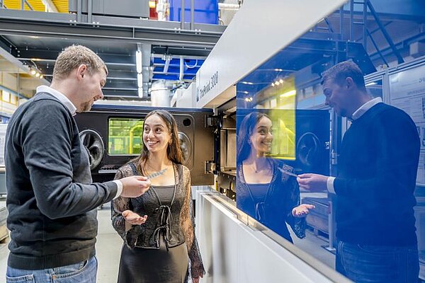   Florian Lohkamp (links) und Pinar Sahbaz erhalten ein EXIST-Gründungsstipendium.