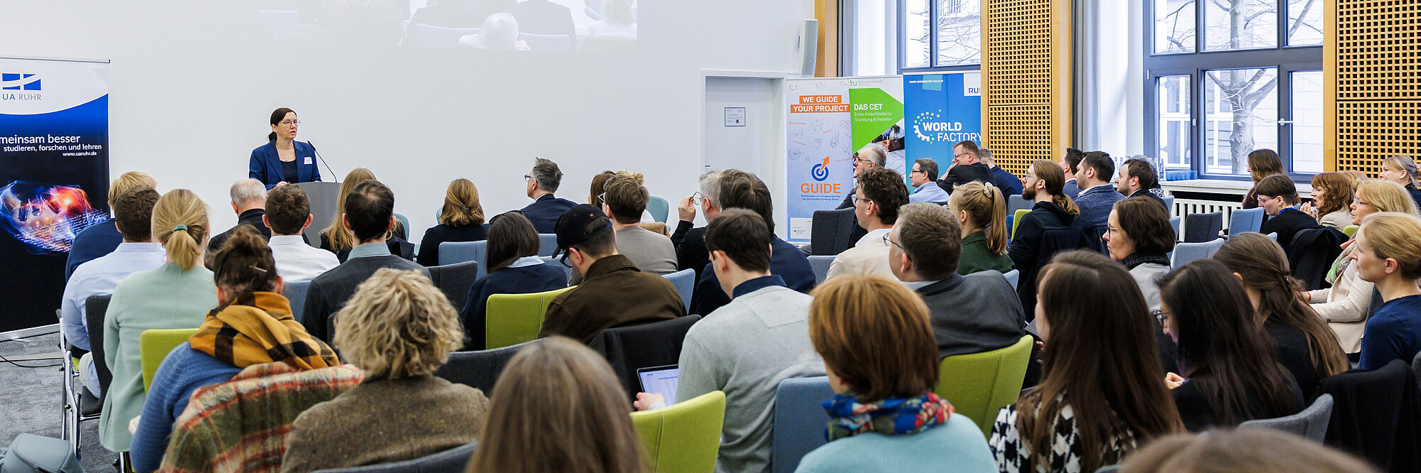 Das Publikum bei der Auftaktveranstaltung von Catalyst GER