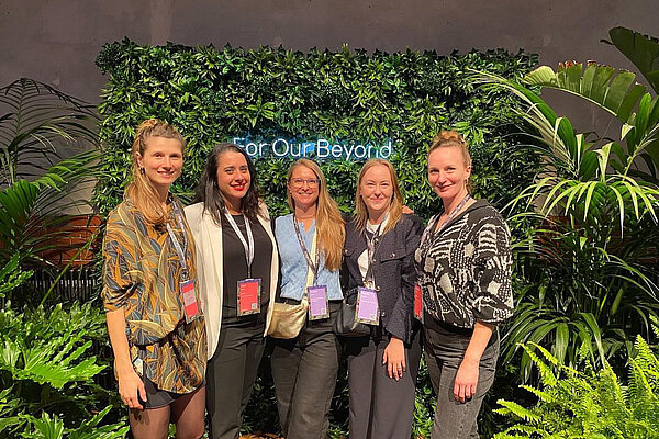 Waren beim Finale in Berlin dabei: Tina Boes vom Inkubator Materials des WSC, Celia Millon von RayVen, Vanessa Vaughn und Michelle Twardzik vom WSC und Melusine Reimers von RayVen (von links).