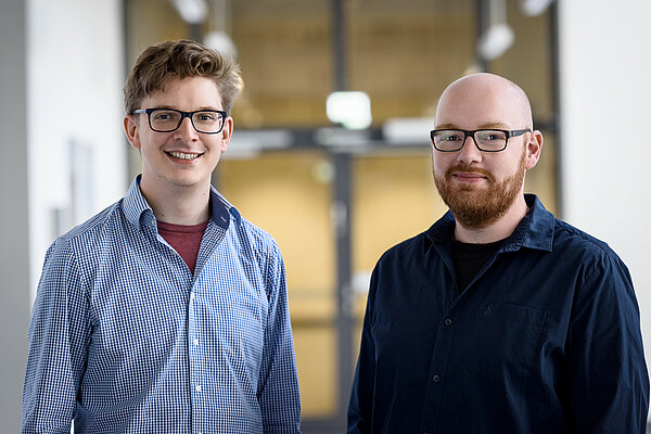 Benjamin Mewes (links) und Henning Oppel (rechts) vom Projekt „Okeanos“.